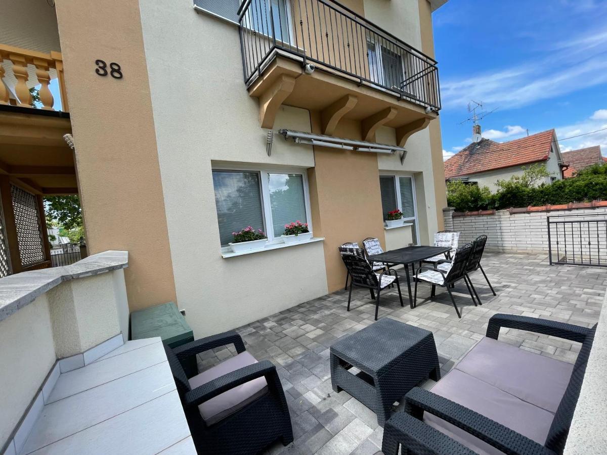 Apartmany Diana Dunajská Streda Extérieur photo