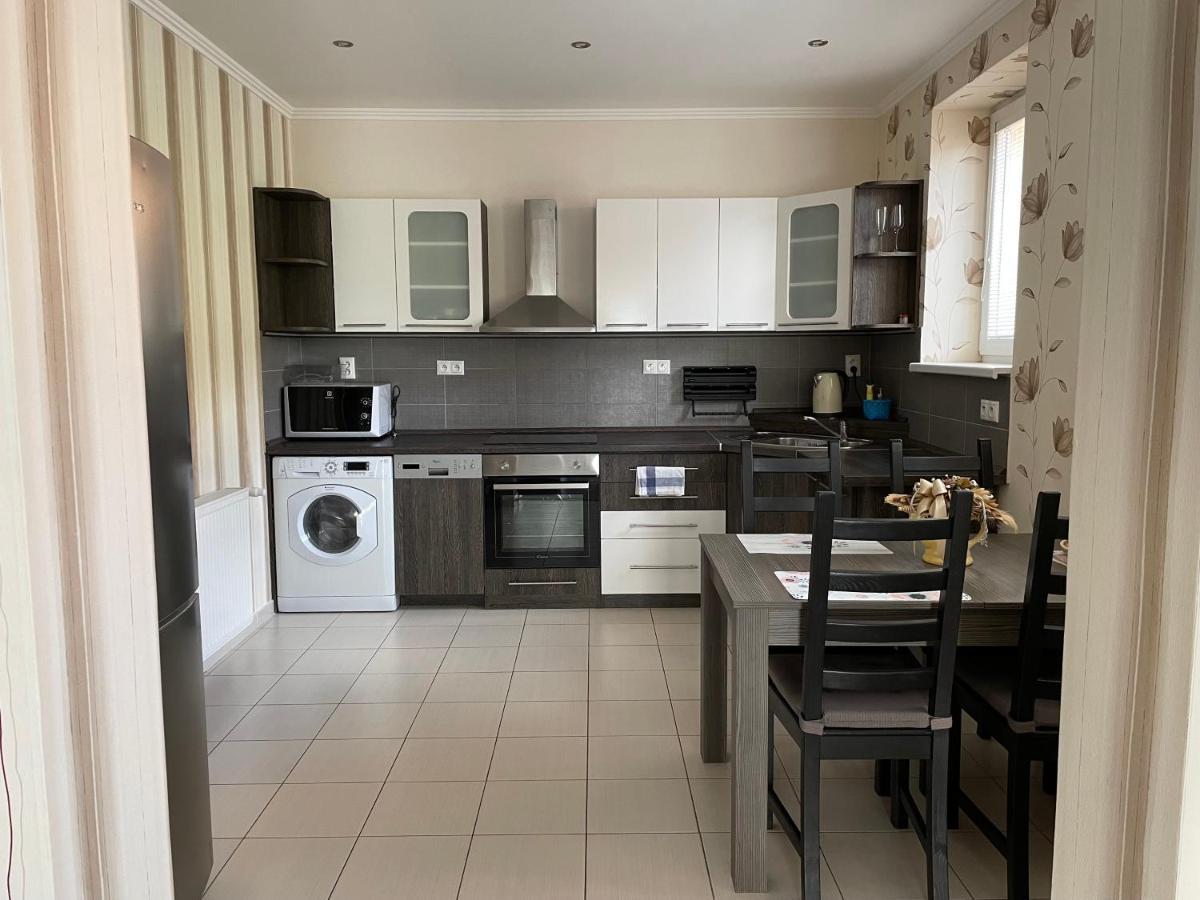 Apartmany Diana Dunajská Streda Extérieur photo