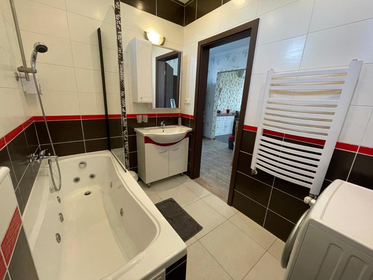 Apartmany Diana Dunajská Streda Extérieur photo
