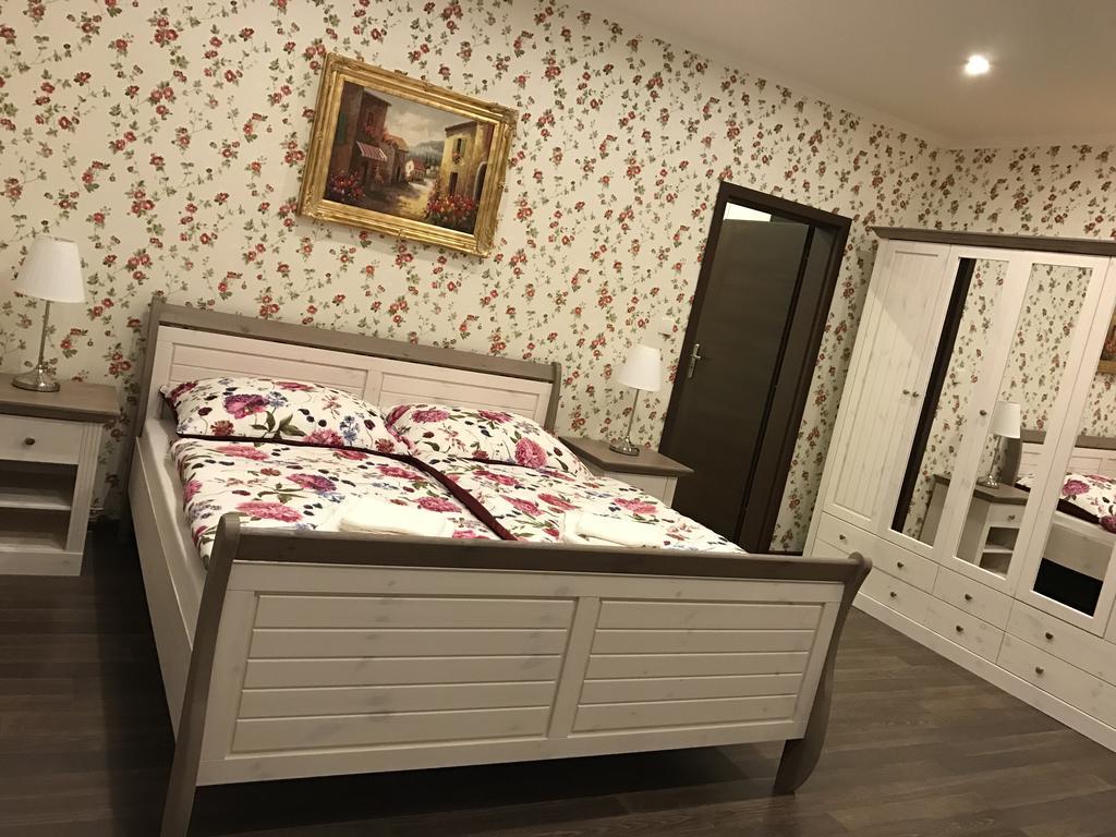 Apartmany Diana Dunajská Streda Extérieur photo