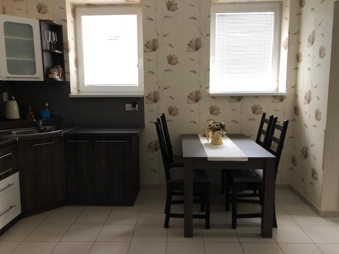 Apartmany Diana Dunajská Streda Extérieur photo